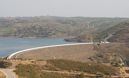 450px-Barragem_do_Beliche.jpg